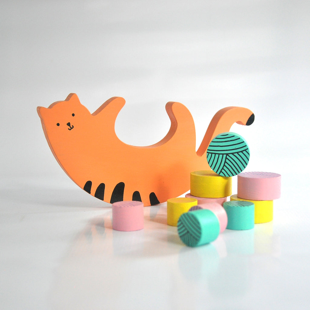 Wooden balancing toy Cat